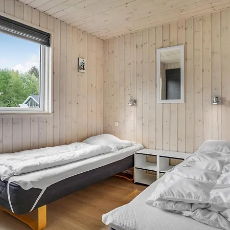Front In With Sauna Glesborg