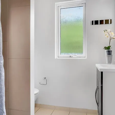 Front In With Sauna Feriehus Glesborg